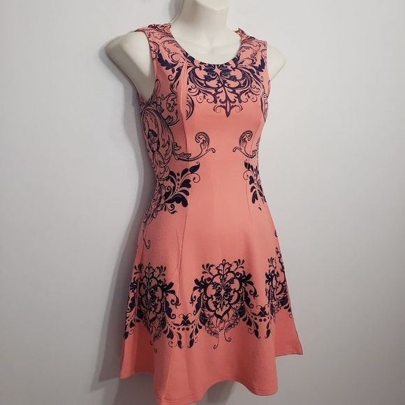 NEW TOWER apricot cutouts back mini dress - Picture 4 of 9